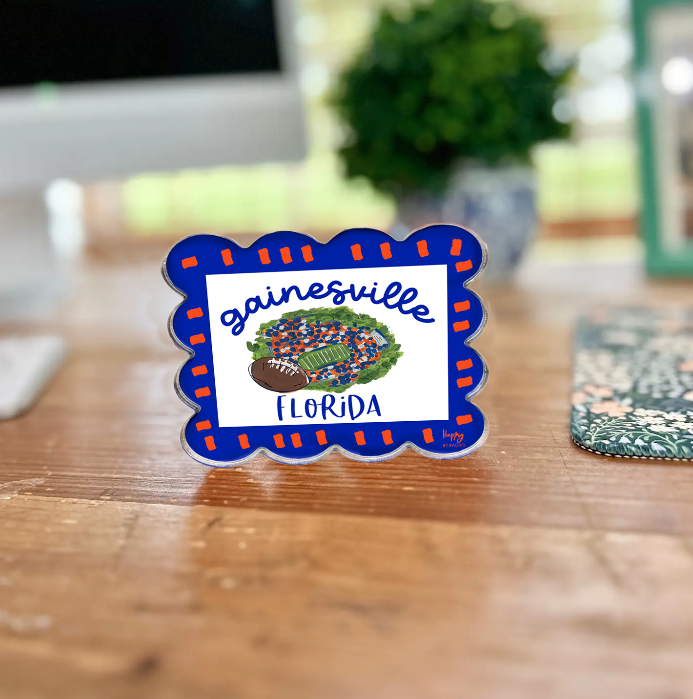 ACRYLIC Gainsville, FL Scalloped Stadium Magnet