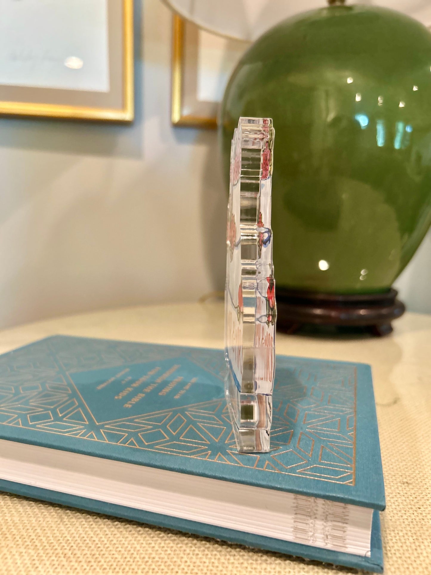 ACRYLIC Wedding Cake Sitter & Napkin Weight