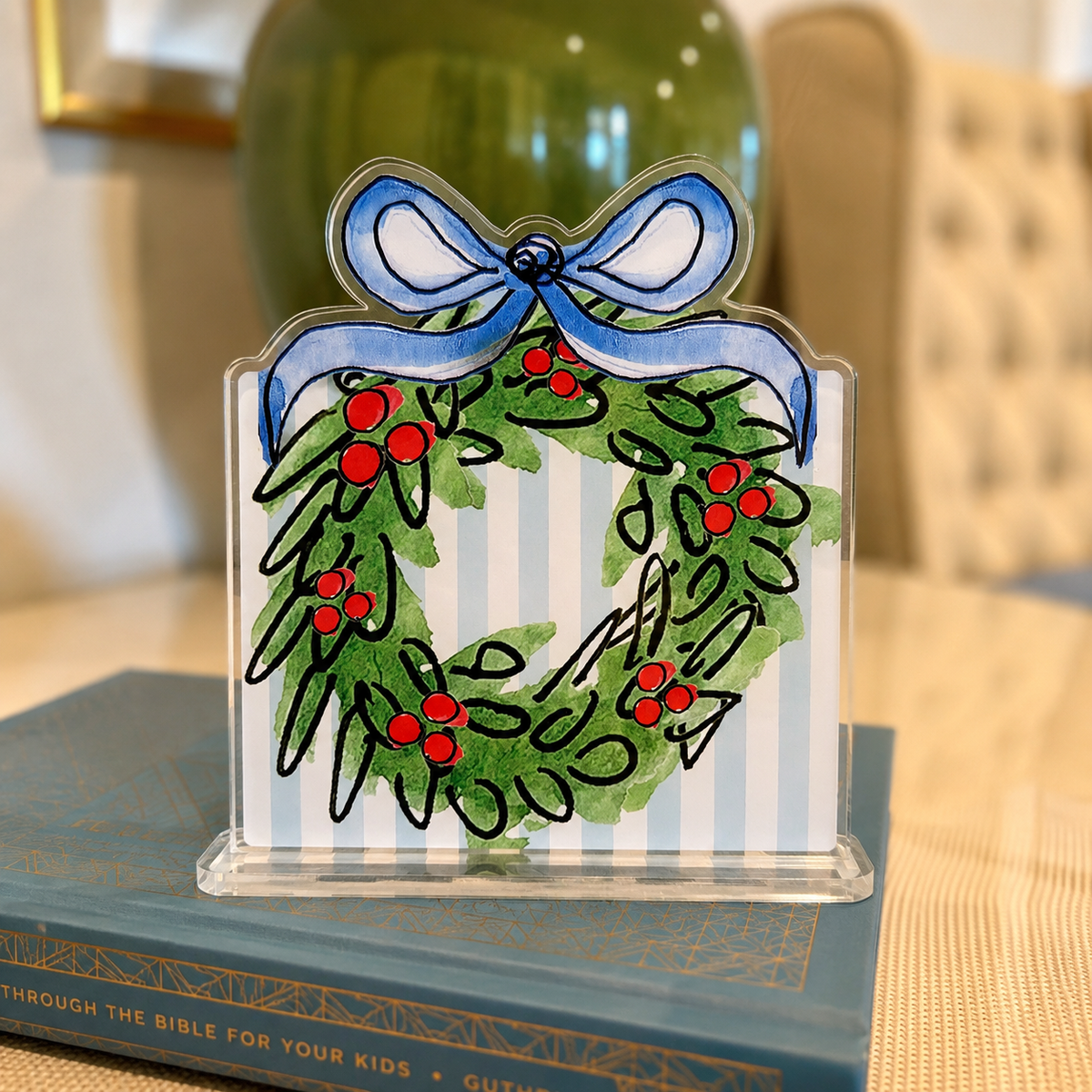 ACRYLIC Blue Wreath Sitter & Napkin Weight