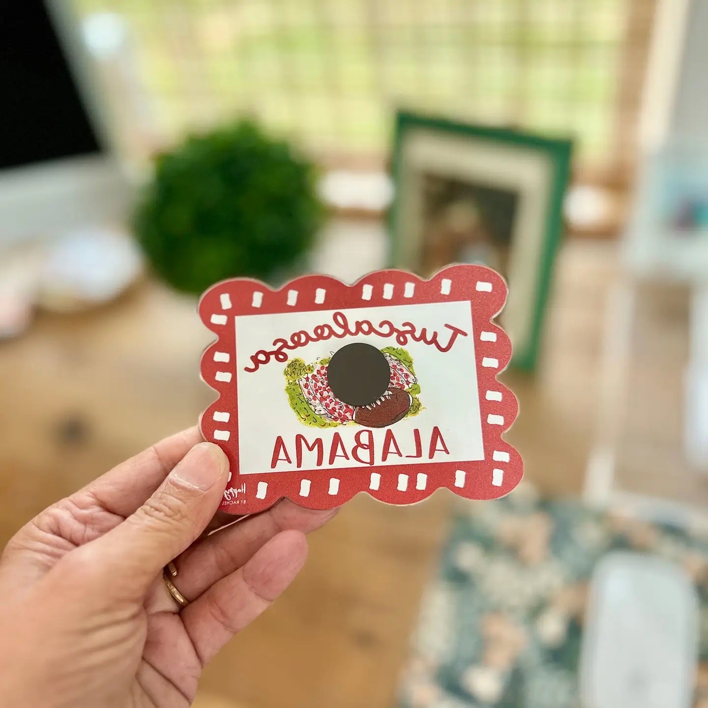 ACRYLIC Tuscaloosa, AL Scalloped Stadium Magnet